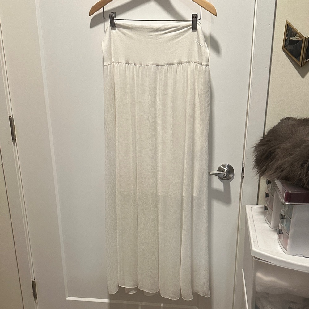 Vince Camuto Elegant Cream Maxi Skirt